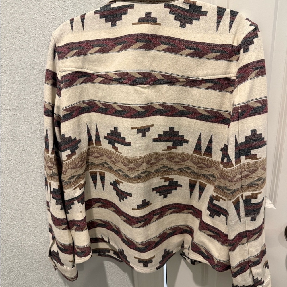 Idyllwind Southwestern Patterned Jacket/ Button up - Picture 2 of 3